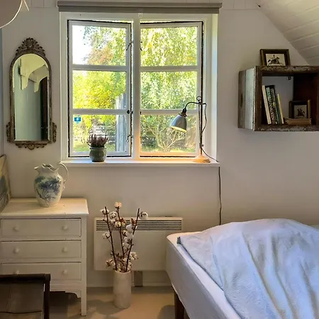 Thatched Near And Protected Nature * Græsted