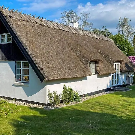 Thatched Near And Protected Nature * Græsted