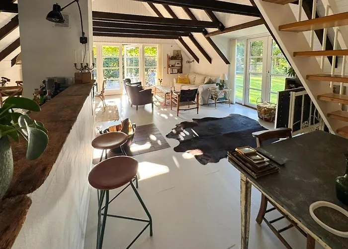 Thatched Near And Protected Nature Prázdninový dům Græsted