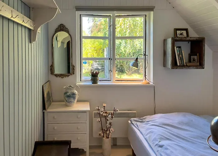 Thatched Near And Protected Nature Prázdninový dům *