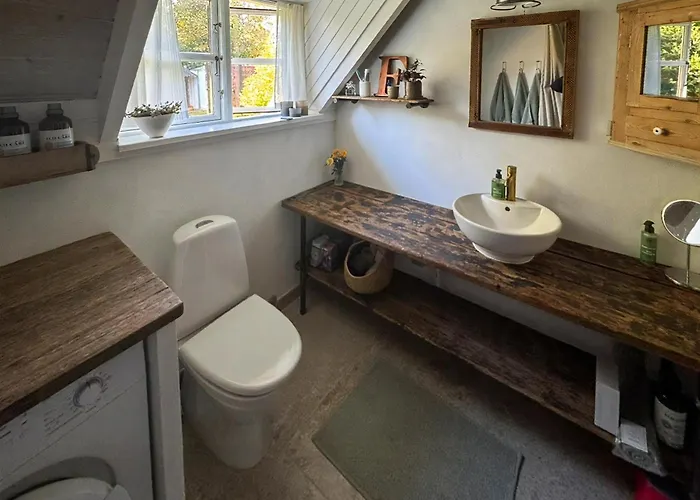 Prázdninový dům Thatched Near And Protected Nature