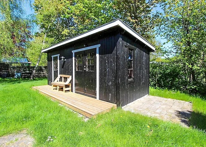 Prázdninový dům Thatched Near And Protected Nature *